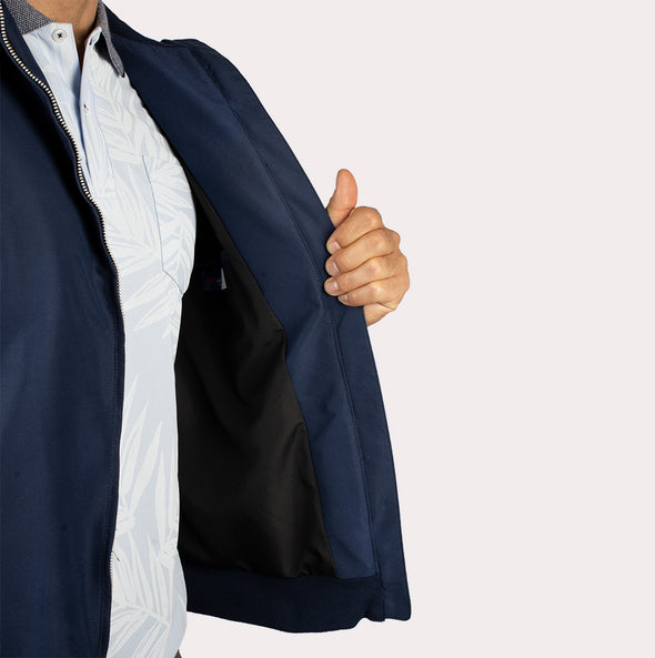 Silueta Regular - Chaqueta Impermeable - 1072110032